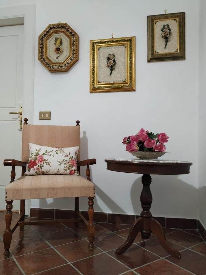 ソレント Da Rosali Bed & Breakfast エクステリア 写真